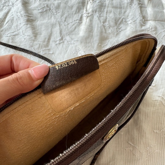 Gucci vintage crossbody - Picture 3 of 10